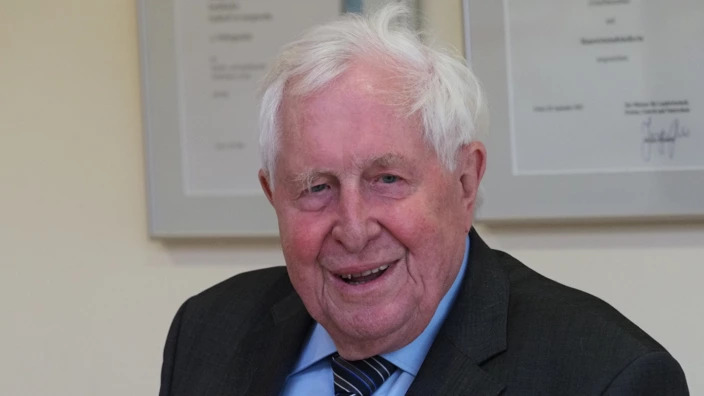 Prof. Dr. Bernhard Vogel